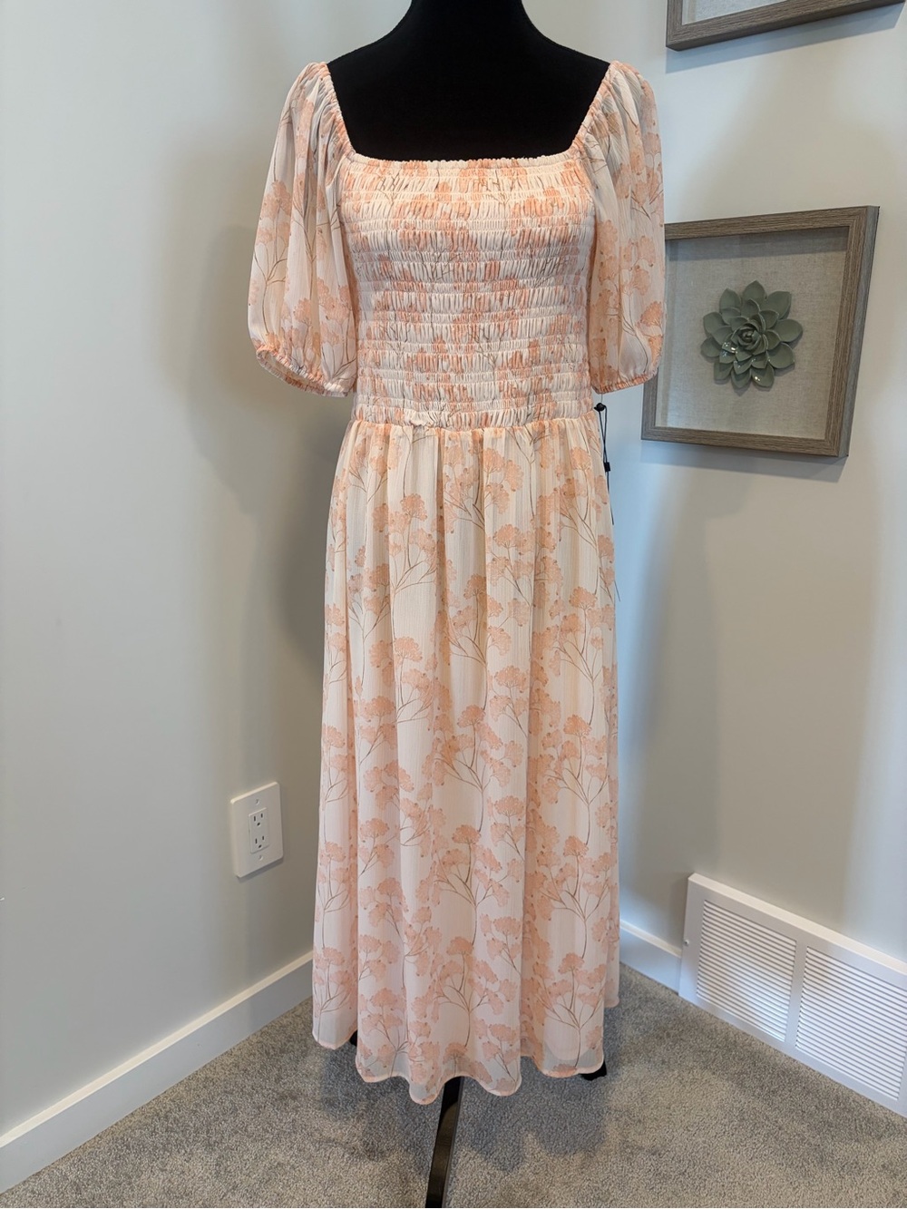 Tommy Hilfiger Nantucket Smocked Puff Sleeve Maxi Dress in Pink Floral NWT!
